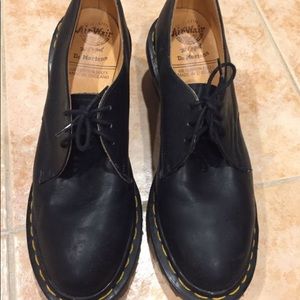 Men’s Dr Martens Leather shoes
